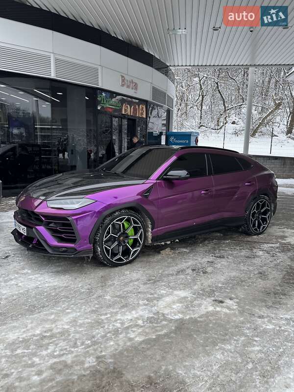 Позашляховик / Кросовер Lamborghini Urus 2020 в Києві