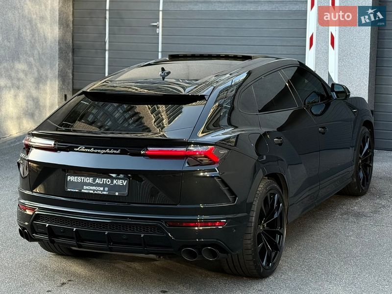 Позашляховик / Кросовер Lamborghini Urus 2020 в Києві