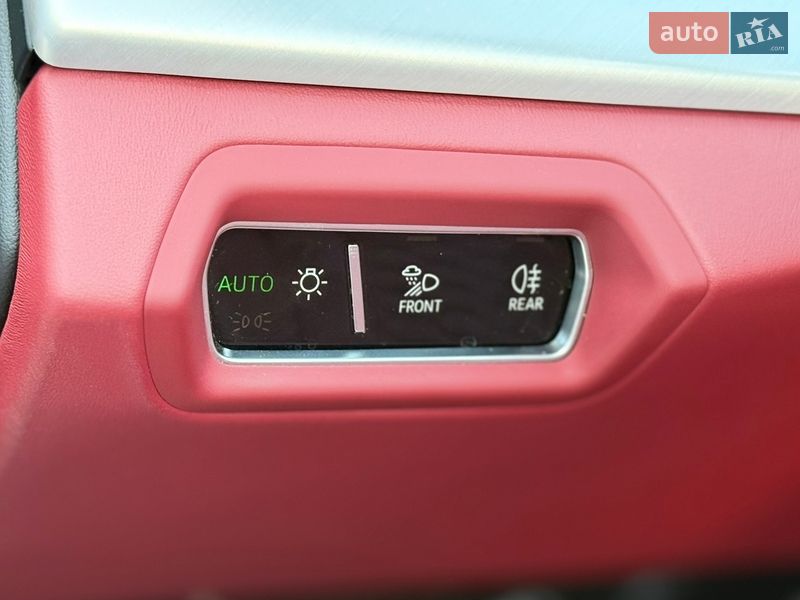 Позашляховик / Кросовер Lamborghini Urus 2020 в Києві