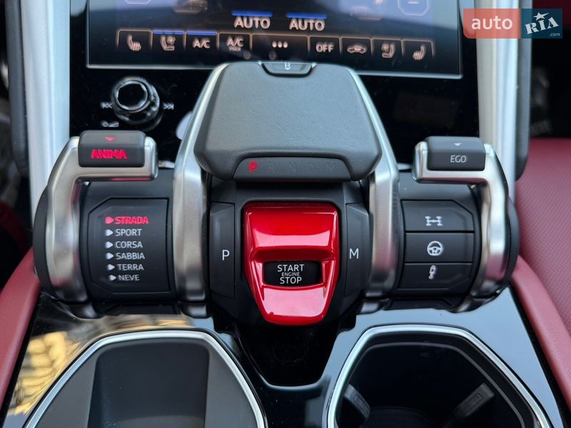 Позашляховик / Кросовер Lamborghini Urus 2020 в Києві