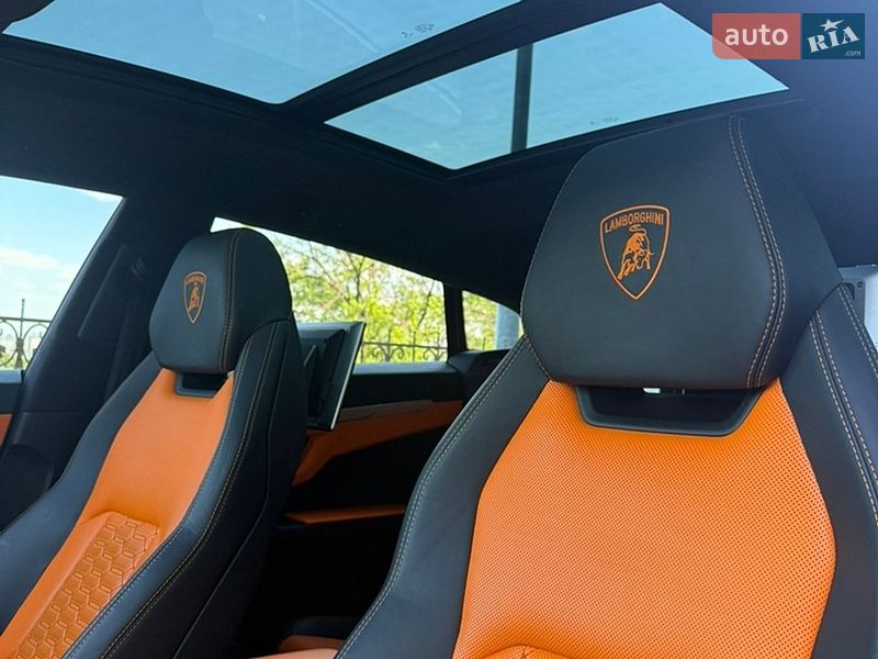 Внедорожник / Кроссовер Lamborghini Urus 2019 в Киеве