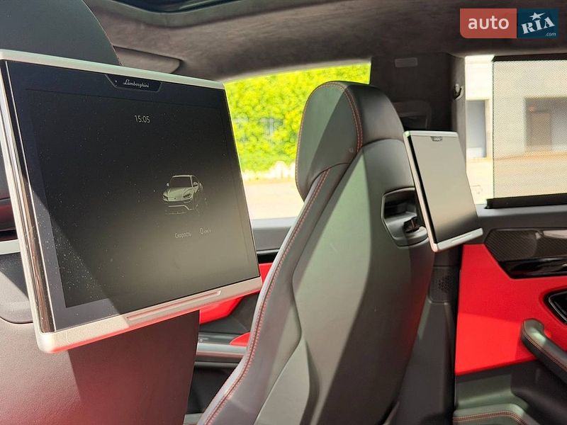 Внедорожник / Кроссовер Lamborghini Urus 2020 в Киеве