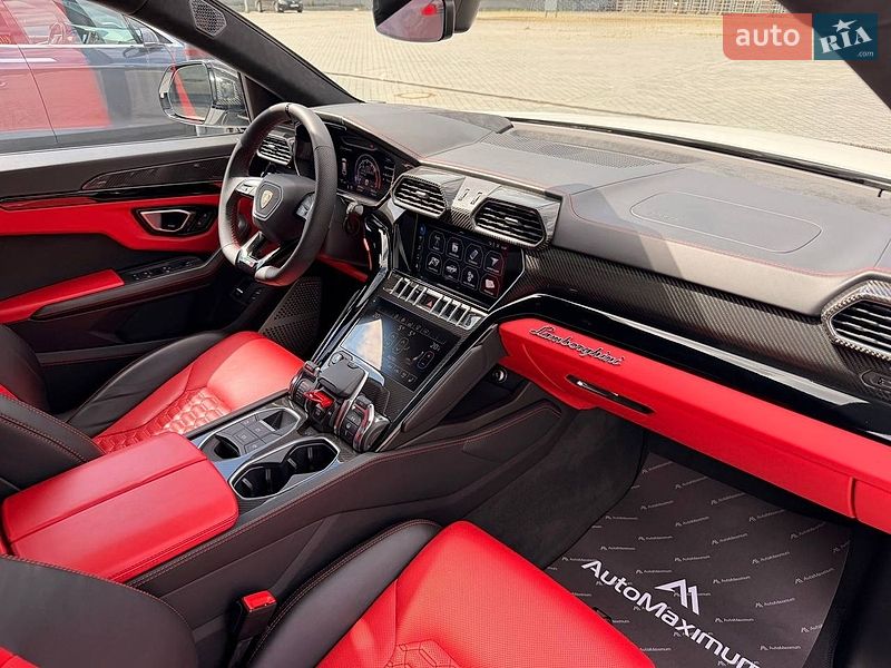 Внедорожник / Кроссовер Lamborghini Urus 2020 в Киеве