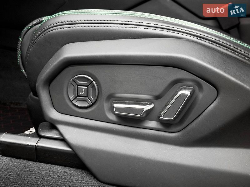 Внедорожник / Кроссовер Lamborghini Urus 2023 в Киеве