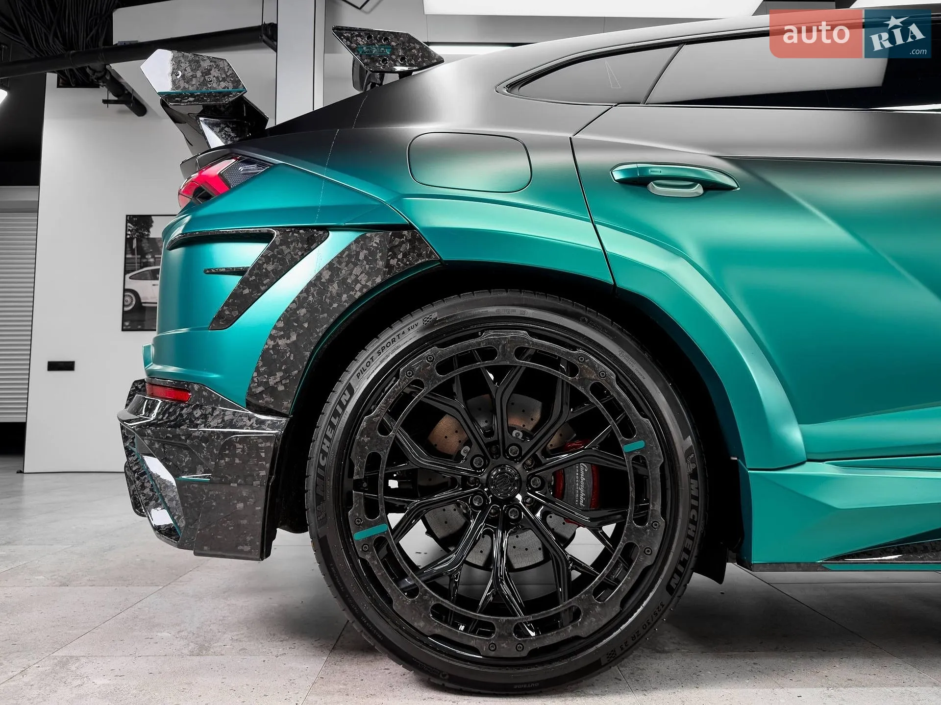 2023 Lamborghini Urus Concept - мініатюра 3