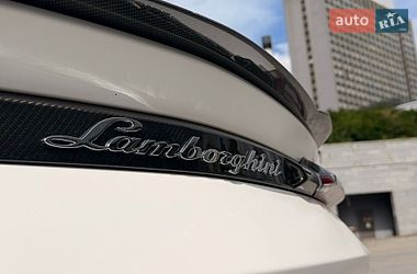 Внедорожник / Кроссовер Lamborghini Urus 2020 в Киеве