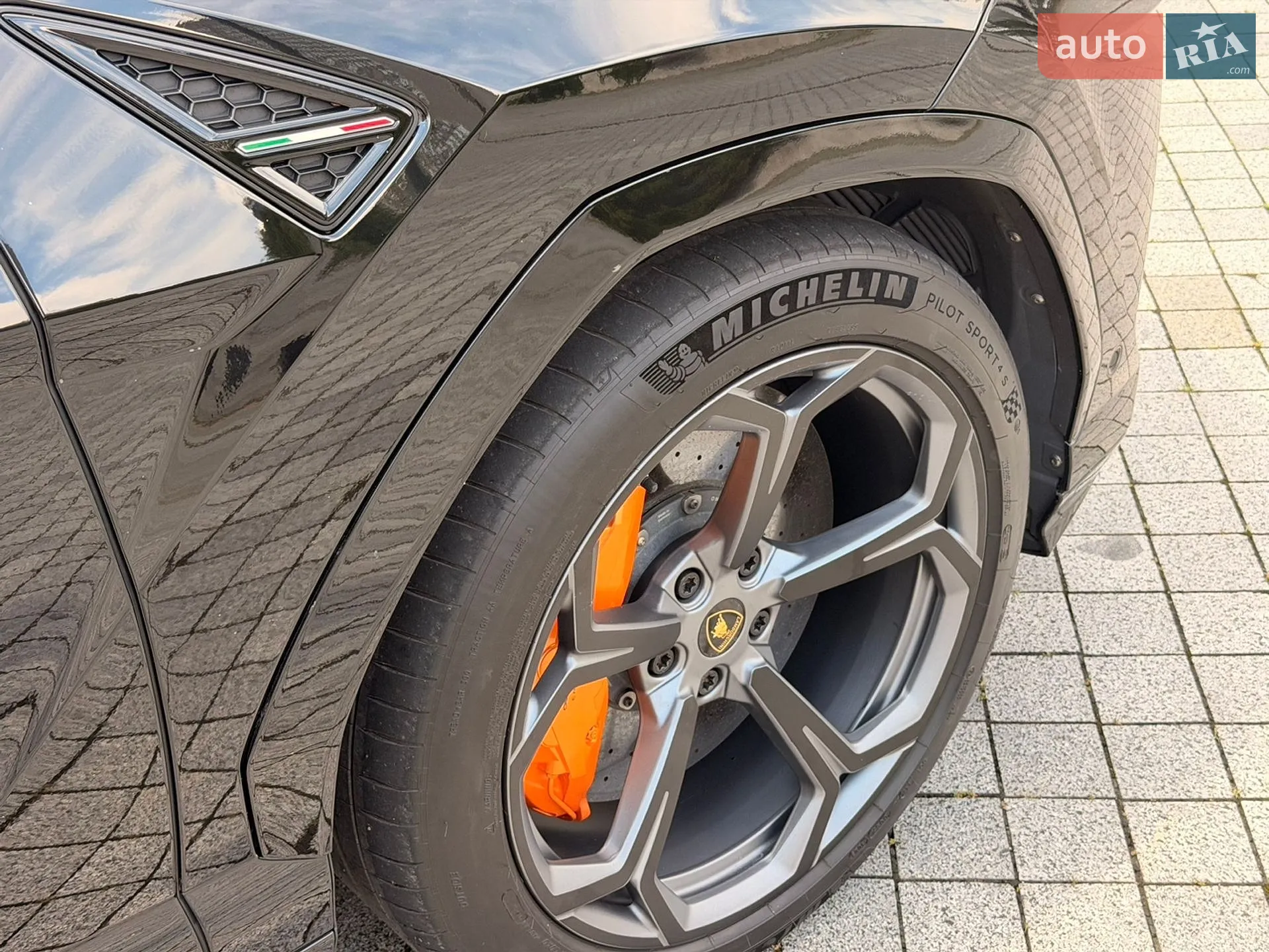 2020 Lamborghini Urus Concept - мініатюра 9