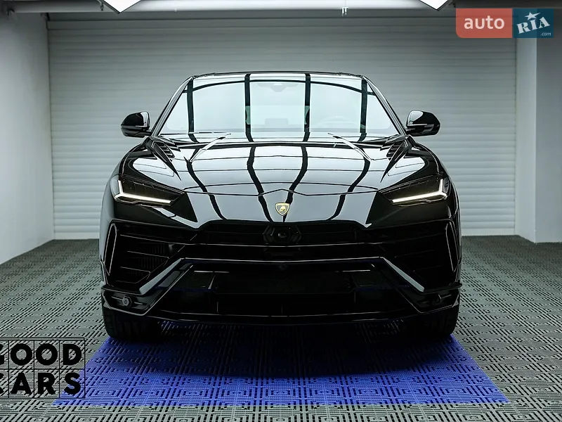 Lamborghini Urus 2024