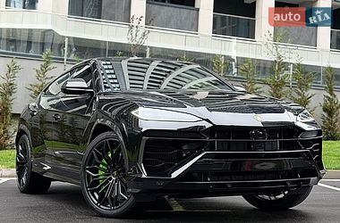 Внедорожник / Кроссовер Lamborghini Urus 2026 в Киеве фото 4 Внедорожник / Кроссовер Lamborghini Urus 2026 в Киеве