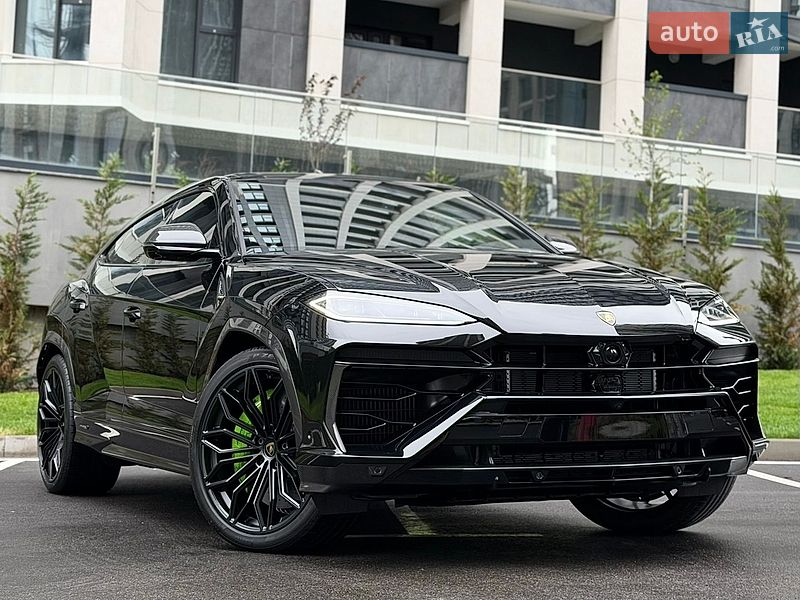 Внедорожник / Кроссовер Lamborghini Urus 2026 в Киеве фото 4 Внедорожник / Кроссовер Lamborghini Urus 2026 в Киеве