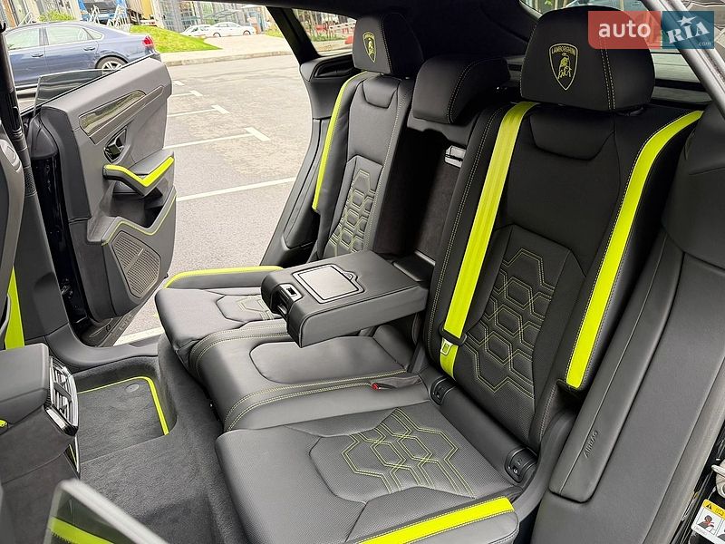 Внедорожник / Кроссовер Lamborghini Urus 2026 в Киеве фото 66 Внедорожник / Кроссовер Lamborghini Urus 2026 в Киеве