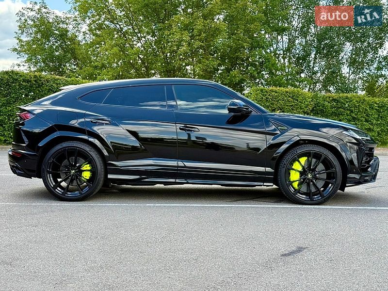 Внедорожник / Кроссовер Lamborghini Urus 2020 в Киеве фото 7 Внедорожник / Кроссовер Lamborghini Urus 2020 в Киеве
