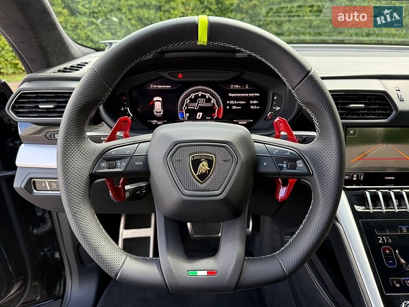 Внедорожник / Кроссовер Lamborghini Urus 2020 в Киеве фото 16 Внедорожник / Кроссовер Lamborghini Urus 2020 в Киеве
