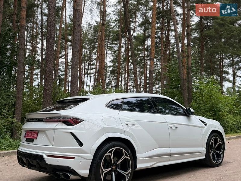 Позашляховик / Кросовер Lamborghini Urus 2019 в Львові