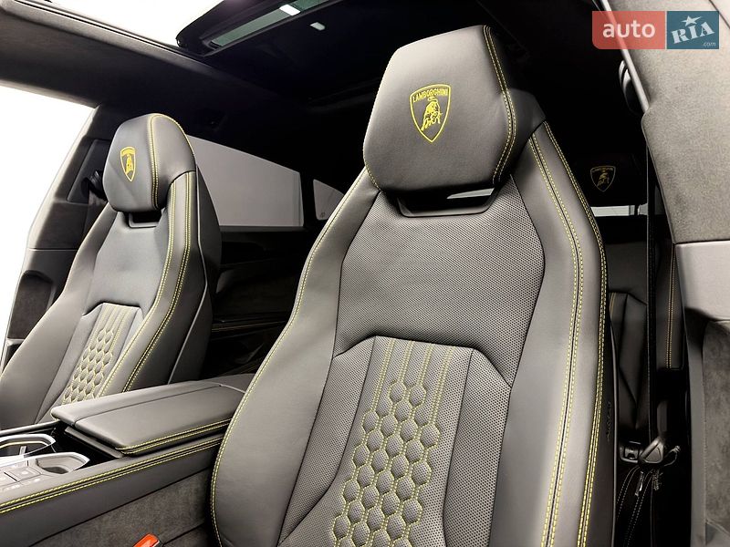 Внедорожник / Кроссовер Lamborghini Urus 2025 в Киеве