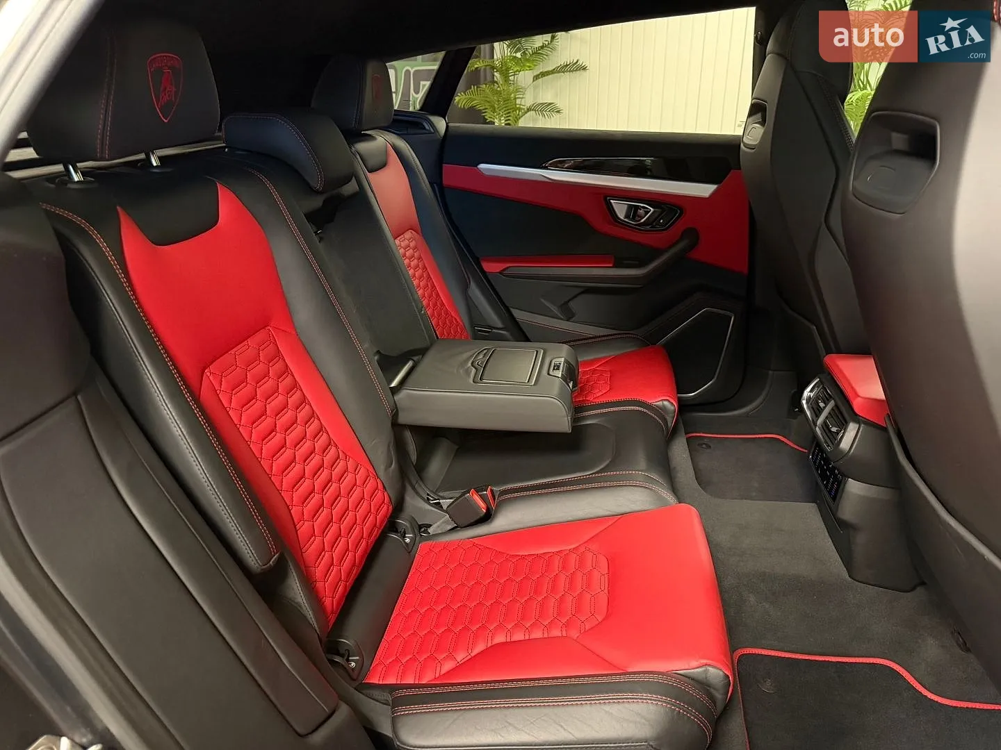 2020 Lamborghini Urus Concept - мініатюра 47