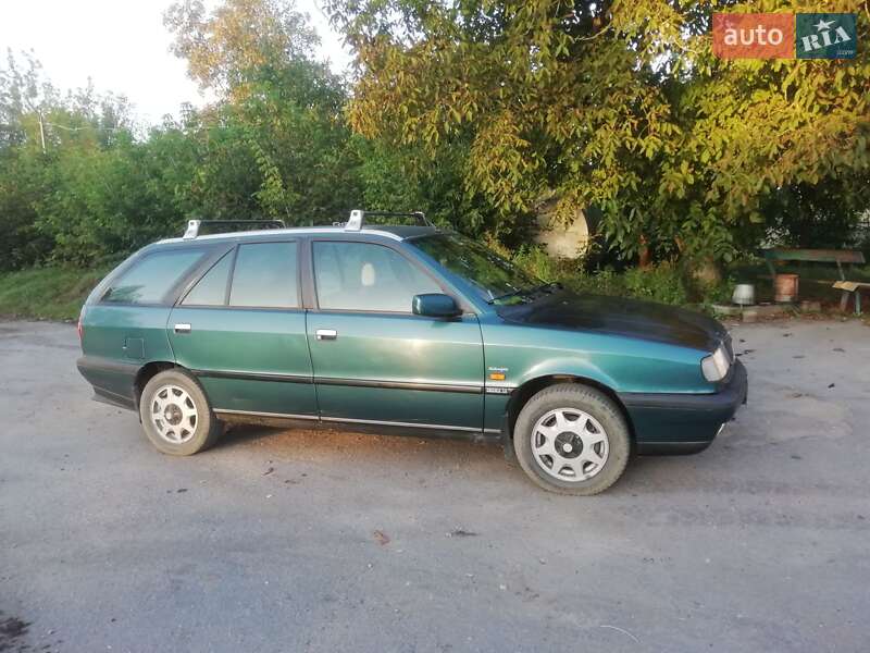 Хетчбек Lancia Dedra 1996 в Івано-Франківську