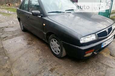 Хэтчбек Lancia Delta 1993 в Здолбунове