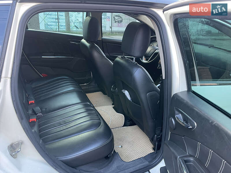 Хетчбек Lancia Delta 2010 в Львові