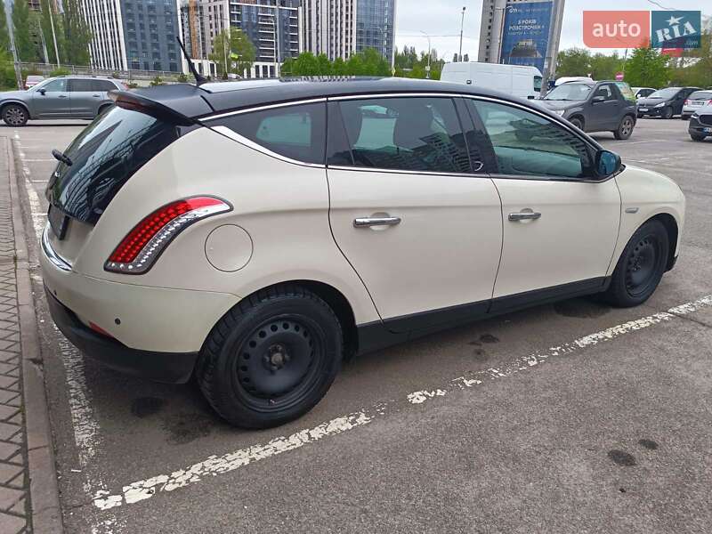 Хэтчбек Lancia Delta 2009 в Киеве фото 20 Хэтчбек Lancia Delta 2009 в Киеве