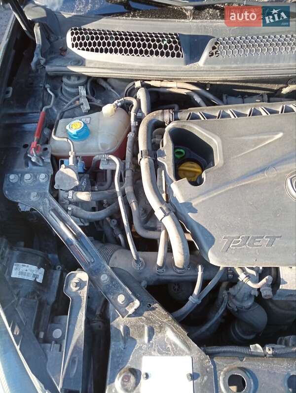 Хэтчбек Lancia Delta 2014 в Олевске