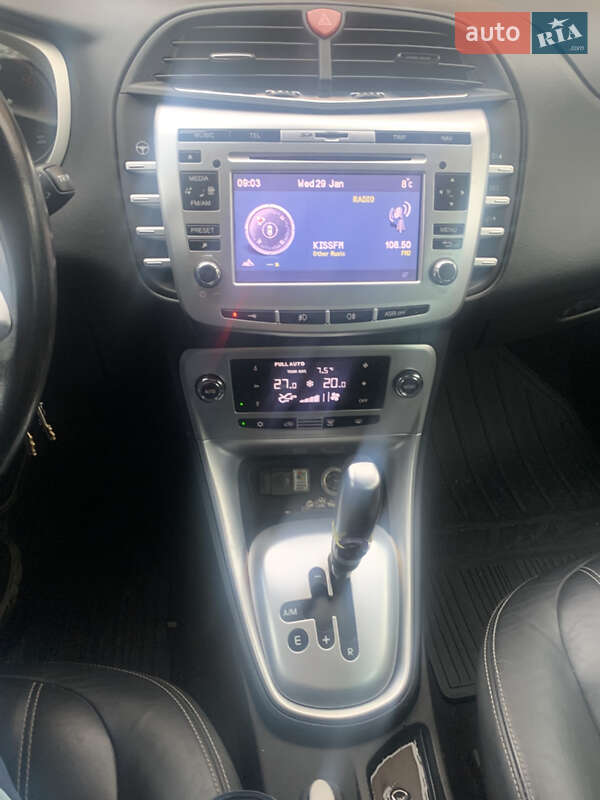 Хэтчбек Lancia Delta 2009 в Киеве фото 5 Хэтчбек Lancia Delta 2009 в Киеве