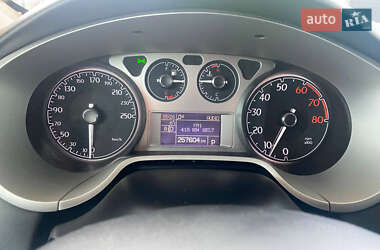 Хэтчбек Lancia Delta 2009 в 