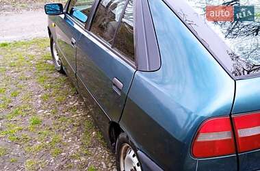 Хэтчбек Lancia Delta 1995 в 