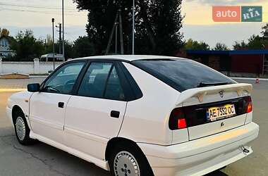 Хэтчбек Lancia Delta 1994 в 