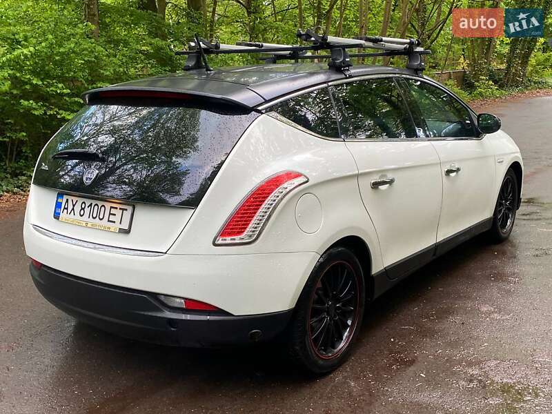 Хэтчбек Lancia Delta 2012 в Харькове