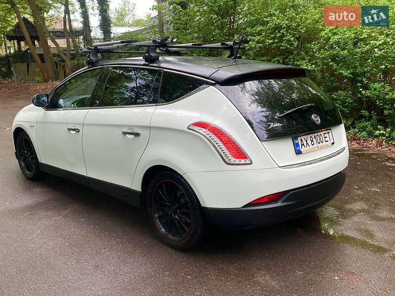 Хэтчбек Lancia Delta 2012 в Харькове