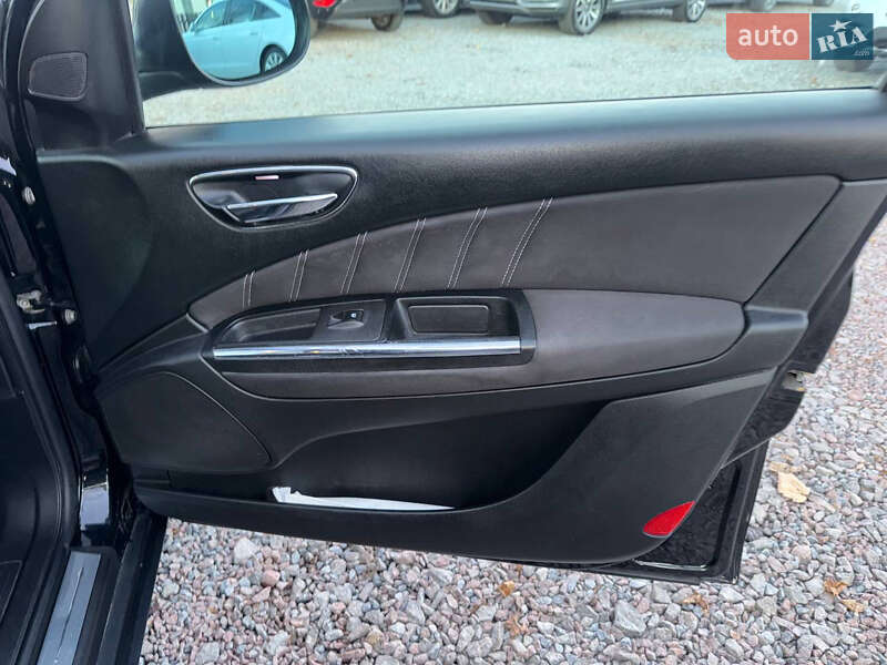 Хэтчбек Lancia Delta 2008 в Стрые