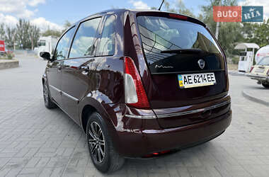 Мікровен Lancia Musa 2009 в 