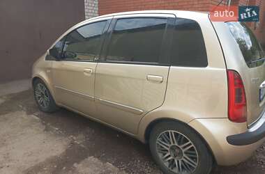 Мікровен Lancia Musa 2007 в 