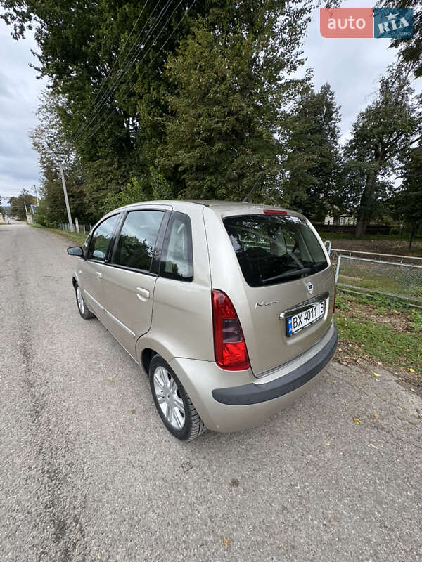 Мікровен Lancia Musa 2007 в Хотині