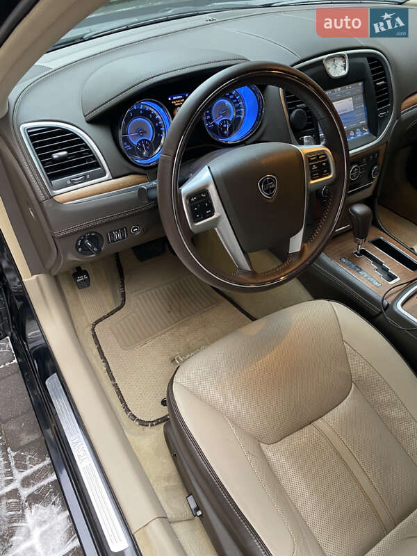 Седан Lancia Thema 2012 в Києві