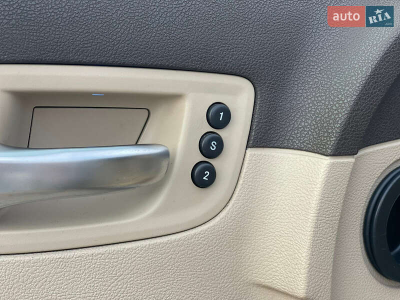 Седан Lancia Thema 2012 в Хусте фото 21 Седан Lancia Thema 2012 в Хусте