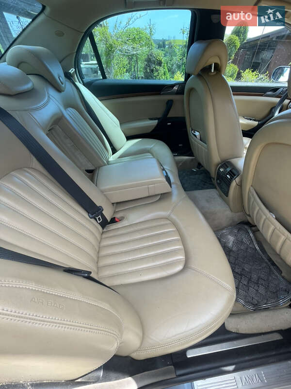 Седан Lancia Thesis 2003 в Тернополе