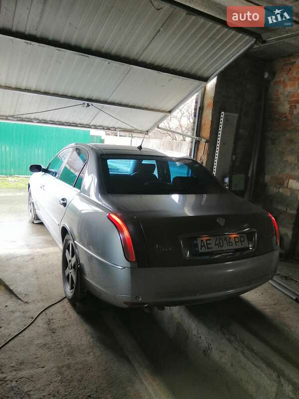 Седан Lancia Thesis 2007 в Киеве фото 3 Седан Lancia Thesis 2007 в Киеве