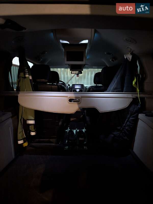 Мінівен Lancia Voyager 2013 в Києві