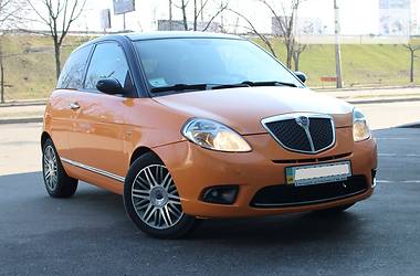 Хэтчбек Lancia Ypsilon 2008 в Киеве