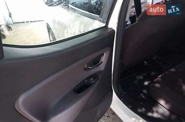Седан Lancia Ypsilon 2012 в Борисполе