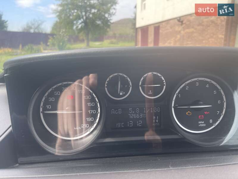 Хэтчбек Lancia Ypsilon 2012 в Ужгороде