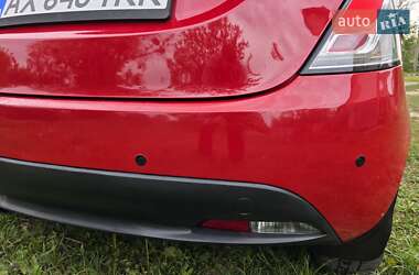 Хетчбек Lancia Ypsilon 2013 в 