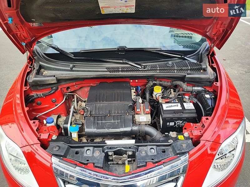 Хэтчбек Lancia Ypsilon 2012 в Киеве