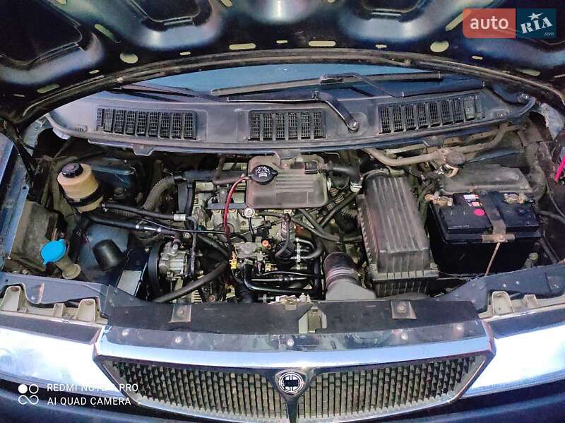 Минивэн Lancia Zeta 1995 в Запорожье