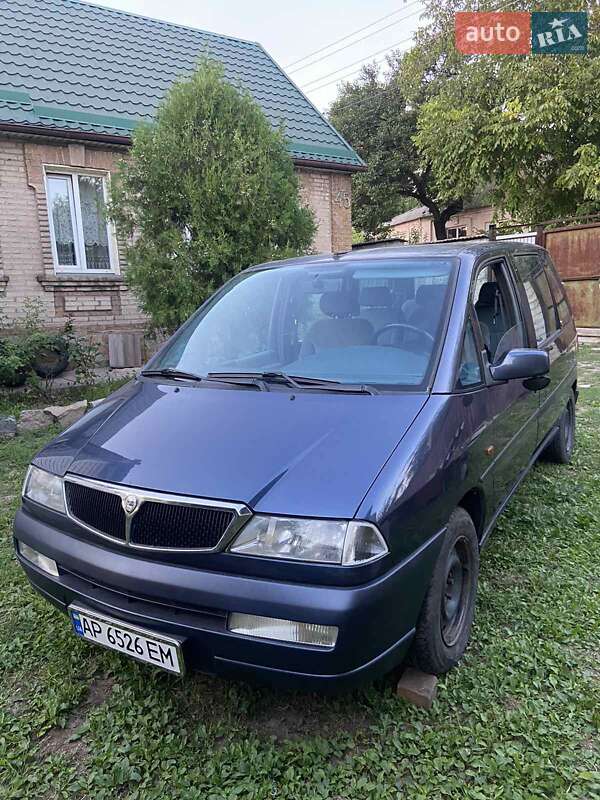 Минивэн Lancia Zeta 1995 в Запорожье