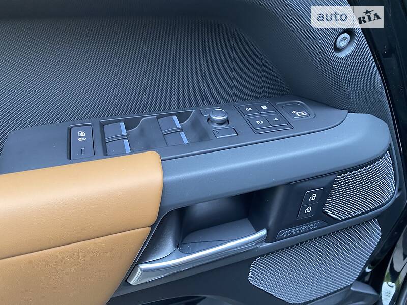 Внедорожник / Кроссовер Land Rover Defender 2020 в Киеве