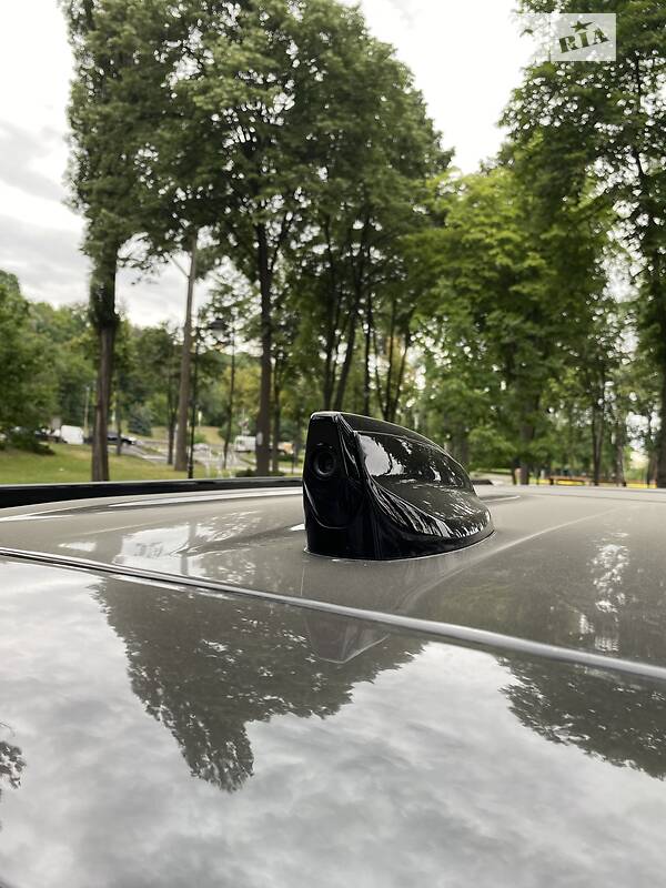 Внедорожник / Кроссовер Land Rover Defender 2020 в Киеве