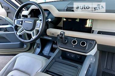 Внедорожник / Кроссовер Land Rover Defender 2020 в 